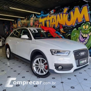 Audi Q3 2.0 TFSI 4 portas