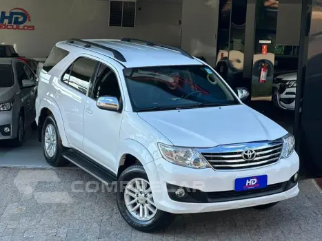 HILUX SW4 4X2SR