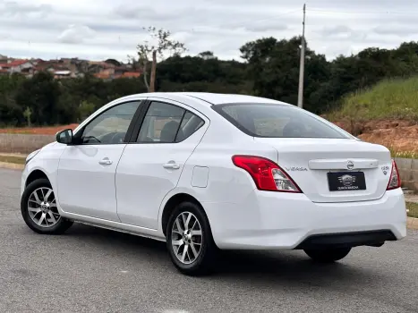 Versa 1.6 16V SV (Flex)