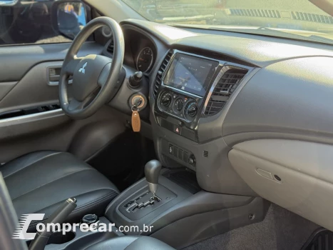 L200 Triton Outdoor GLS 2.4 4x4 Diesel Automática