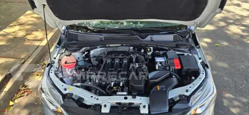 ONIX 1.0 Turbo Plus LT