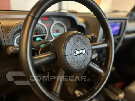 Wrangler 3.8 V6 12V SPORT TETO RÍGIDO AUTOMÁTICO