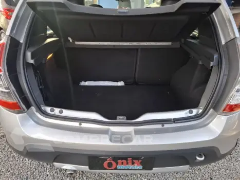 SANDERO - 1.6 STEPWAY 16V 4P AUTOMÁTICO