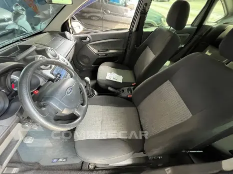 FIESTA 1.6 MPI Class Sedan 8V