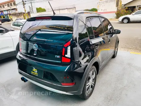 up! cross 1.0 TSI Total Flex 12V 5p