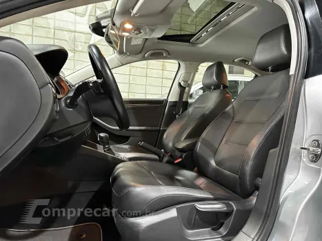 JETTA 2.0 COMFORTLINE FLEX 4P TIPTRONIC