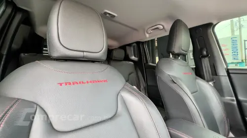 RENEGADE 1.3 T270 Turbo Trailhawk 4X4