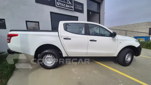 L200 TRITON 2.4 16V Turbo Sport GL CD 4X4