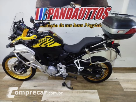 F 850 GS ADVENTURE 40 ANOS