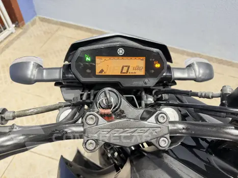 Fazer 250 FZ25