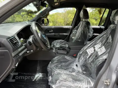 AMAROK 3.0 V6 TDI DIESEL BARRETOS 70 ANOS CD 4MOTION AUTOMÁT
