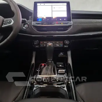 Commander Black Hurricane 2.0 4x4 TB Aut