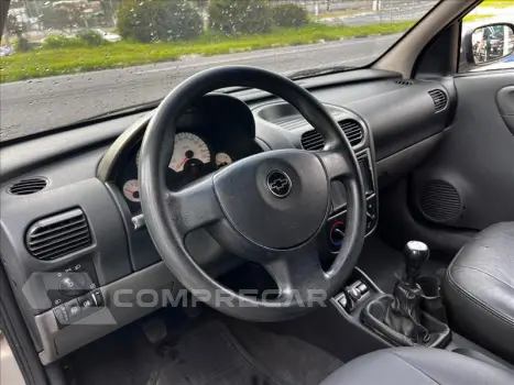 CORSA 1.8 MPFI Maxx 8V