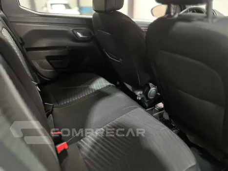 Strada 1.3 4P FIREFLY FLEX VOLCANO CABINE DUPLA