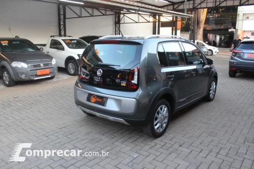 Cross UP 1.0 12V 4P TSI FLEX
