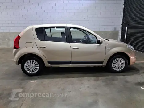 Sandero 1.6 PRIVILÉGE 16V FLEX 4P AUTOMÁTICO