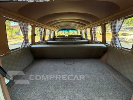 Kombi 1.6 Std 8V Gasolina 3P Manual