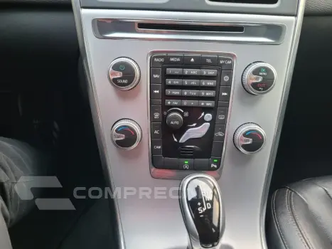 XC60 2.4 D5 Momentum AWD