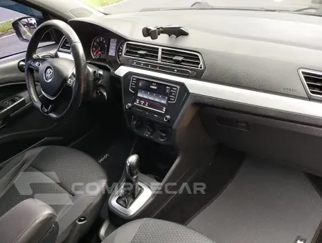 Voyage 1.6 4P FLEX AUTOMÁTICO
