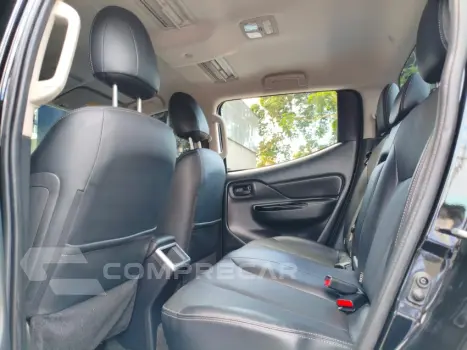 L200 TRITON 2.4 16V Turbo Outdoor GLS CD 4X4