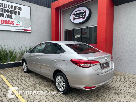 YARIS 1.5 16V Sedan XL
