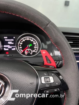 Golf Comfort. 200 TSI 1.0 Flex 12V Aut.