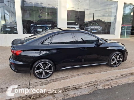 A3 2.0 40 TFSI Sedan Performance Black
