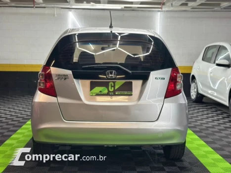 FIT - 1.4 LXL 16V 4P MANUAL