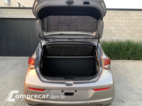 HB20 1.6 COMFORT PLUS 16V FLEX 4P MANUAL