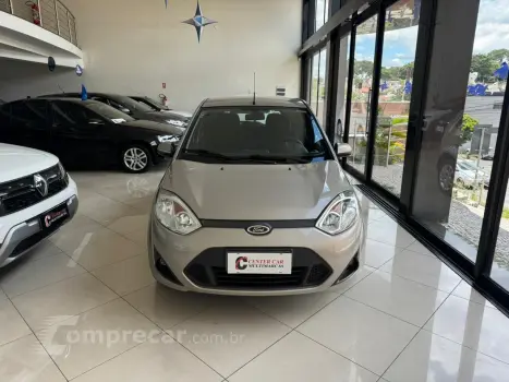 FIESTA 1.6 MPI Class Hatch 8V