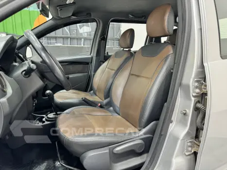 DUSTER 2.0 DYNAMIQUE 4X2 16V FLEX 4P AUTOMÁTICO