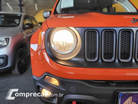 RENEGADE 2.0 16V Turbo Trailhawk 4X4