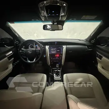 Hilux SW4 Diamond 2.8 TB 4x4 Die. Aut.