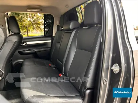 HILUX 2.8 D-4D TURBO DIESEL CD SRX 4X4 AUTOMÁTICO
