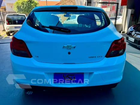 Onix Hatch 1.4 4P FLEX LTZ