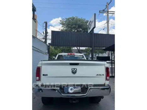 2500 6.7 LARAMIE 4X4 CD I6 TURBO DIESEL 4P AUTOMÁTICO