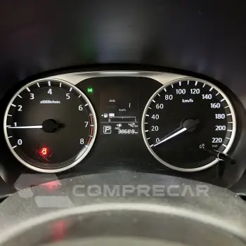 KICKS Active 1.6 16V Flex Aut.