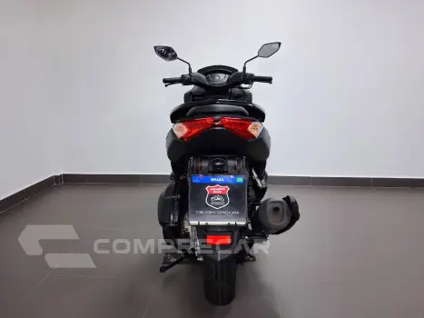 YAMAHA NMAX 160 ABS