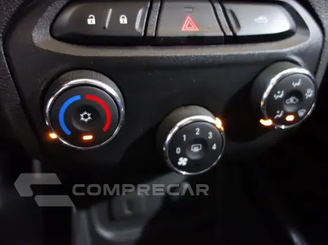 PRISMA - 1.4 MPFI LT 8V 4P MANUAL