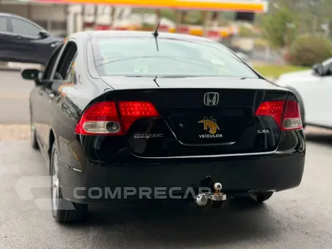 Civic Sedan LXS 1.8/1.8 Flex 16V Aut. 4p