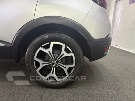 CAPTUR 1.3 TCE Iconic