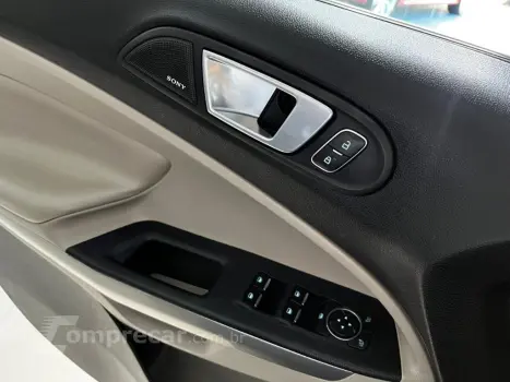 EcoSport TITANIUM 2.0 16V Flex 5p Aut.