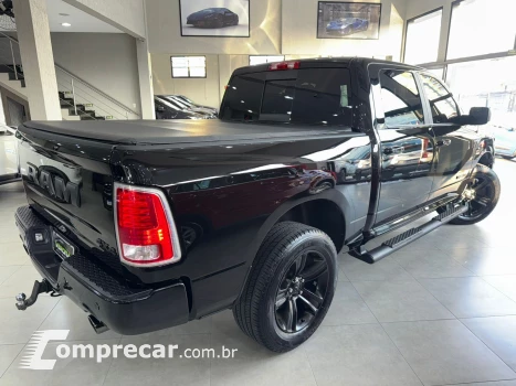CLASSIC 5.7 V8 Laramie Night Edition CD 4X4