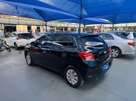 ONIX - 1.0 MPI JOY 8V 4P MANUAL