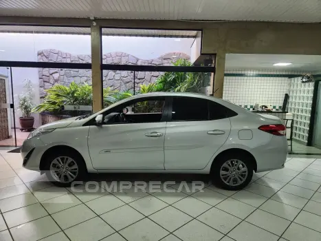 Yaris Sedan 1.5 16V 4P FLEX PLUS MULTIDRIVE AUTOMÁTICO CVT