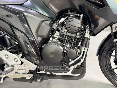 Fazer 250