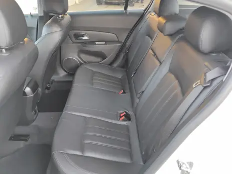 CRUZE 1.8 LT Sport6 16V