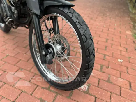 XTZ 250 LANDER