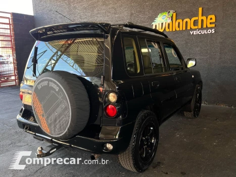 PAJERO TR4 2.0 4X4 16V 140CV FLEX 4P AUTOMÁTICO