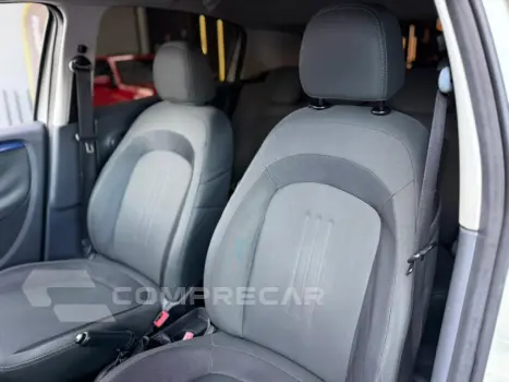 PUNTO 1.4 ATTRACTIVE 8V FLEX 4P MANUAL